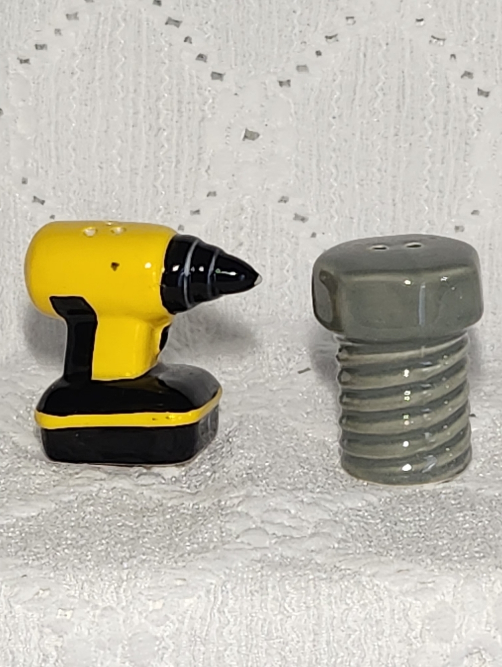 Salt And Pepper Shakers Drill And Screw. Miniature Shelf Sitters - Picture 2 of 3